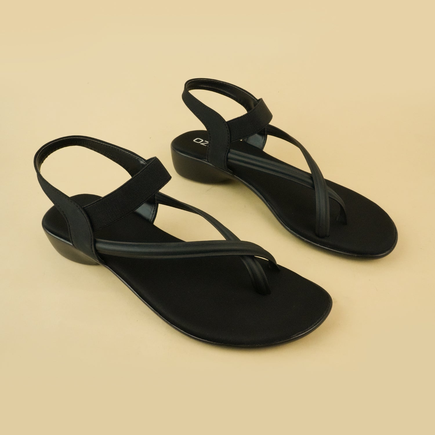 TAYLOR Crossy Strappy Comfort Sandals