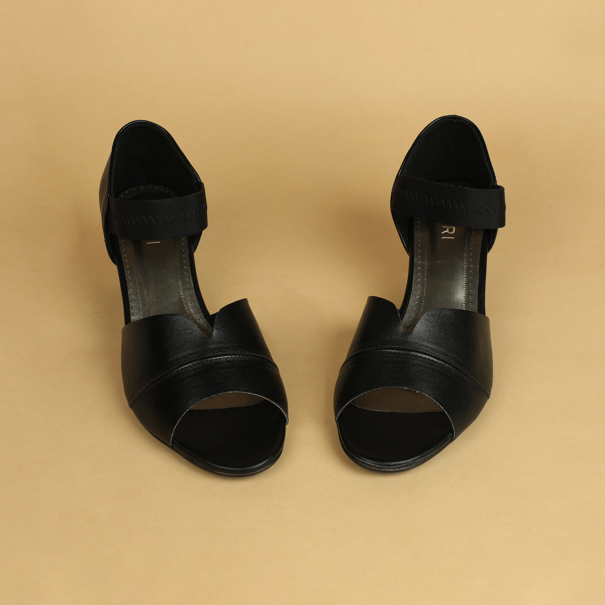 Isadora Peep Toe Kittens