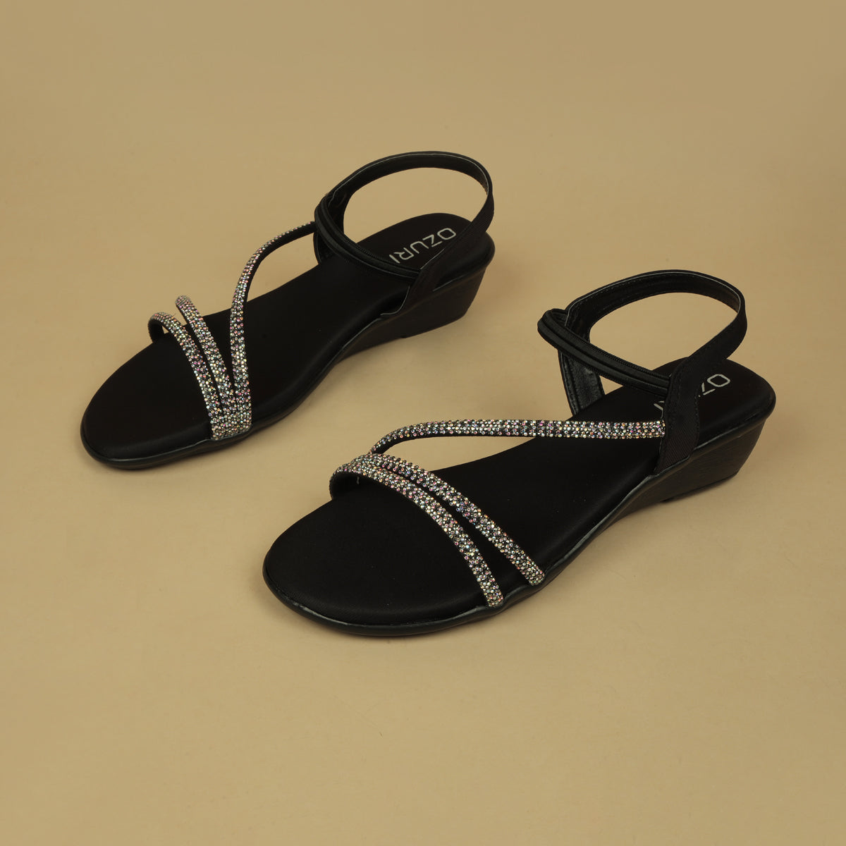 Hana Crackle Effect Wedges W/ Tan Aztec Pattern