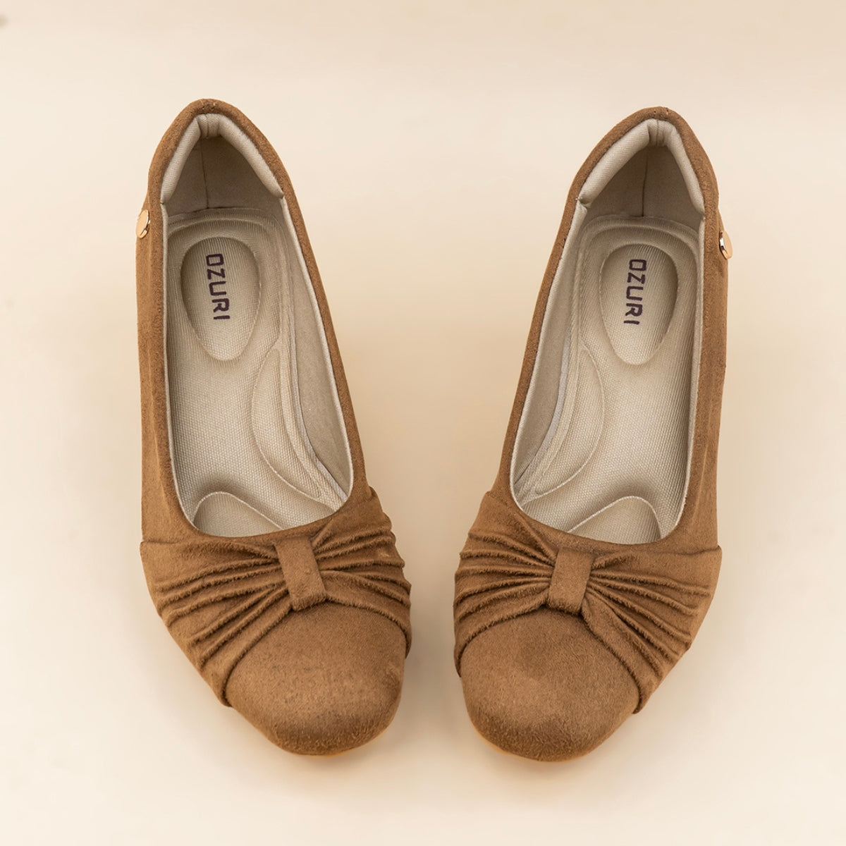 Penelope Velvet Pumps