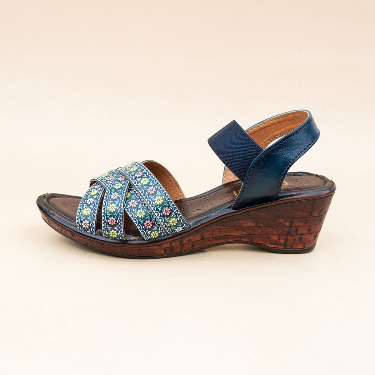 Willow Leather Wedges