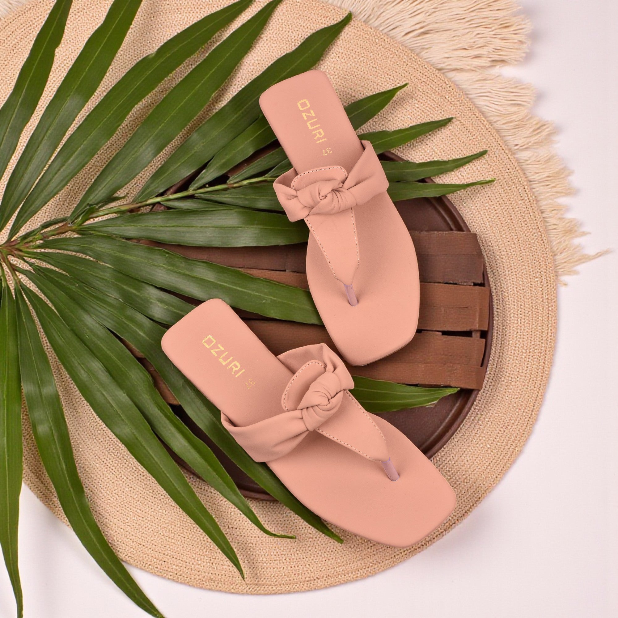 Trendy Knotted Strap Flat Sandal for Women