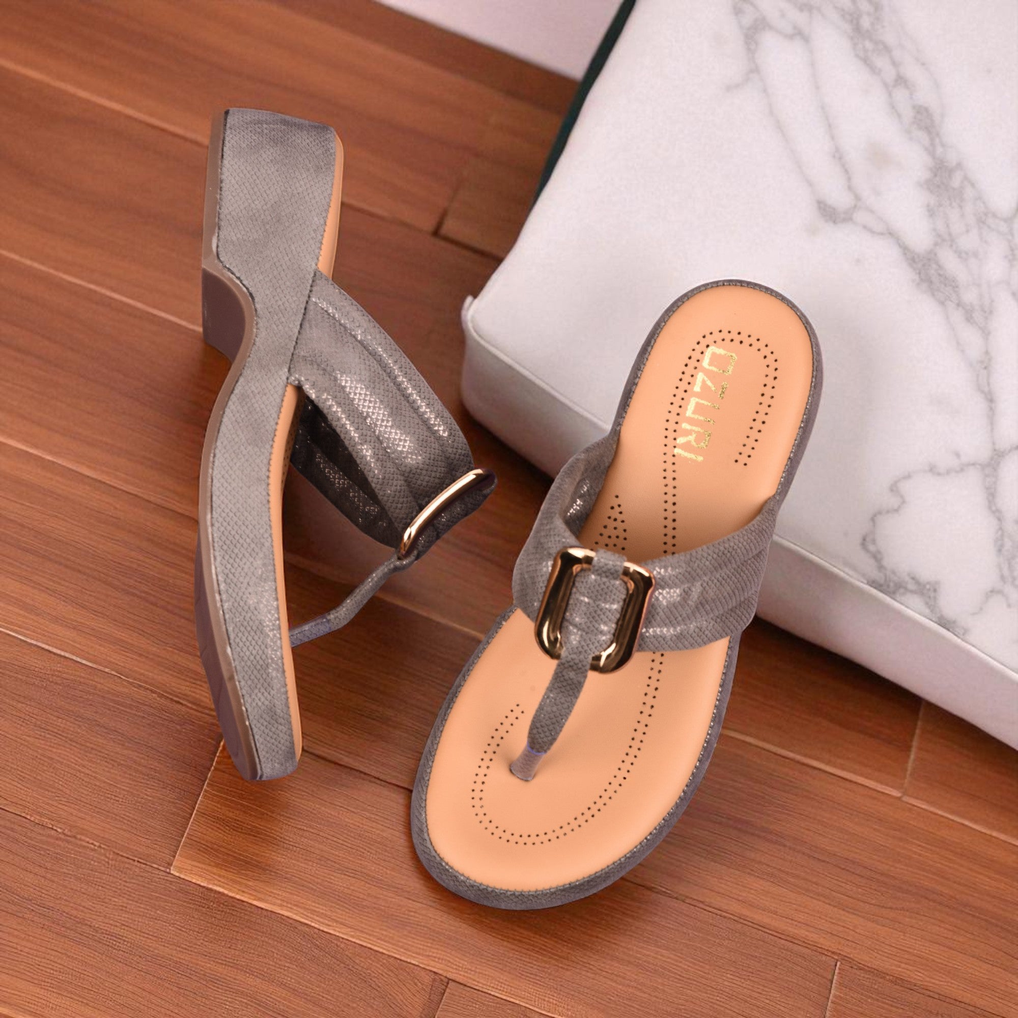 Women's Elegant Grey Textured Wedge Toe-Ring Sandal with Buckle Detail