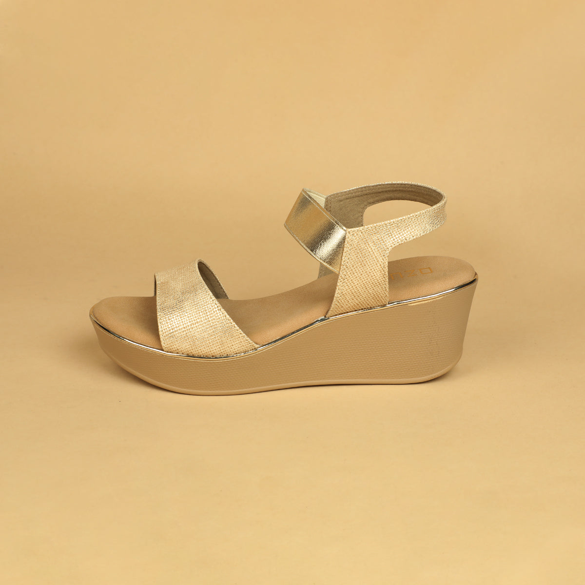 Laurel Textured Wedges