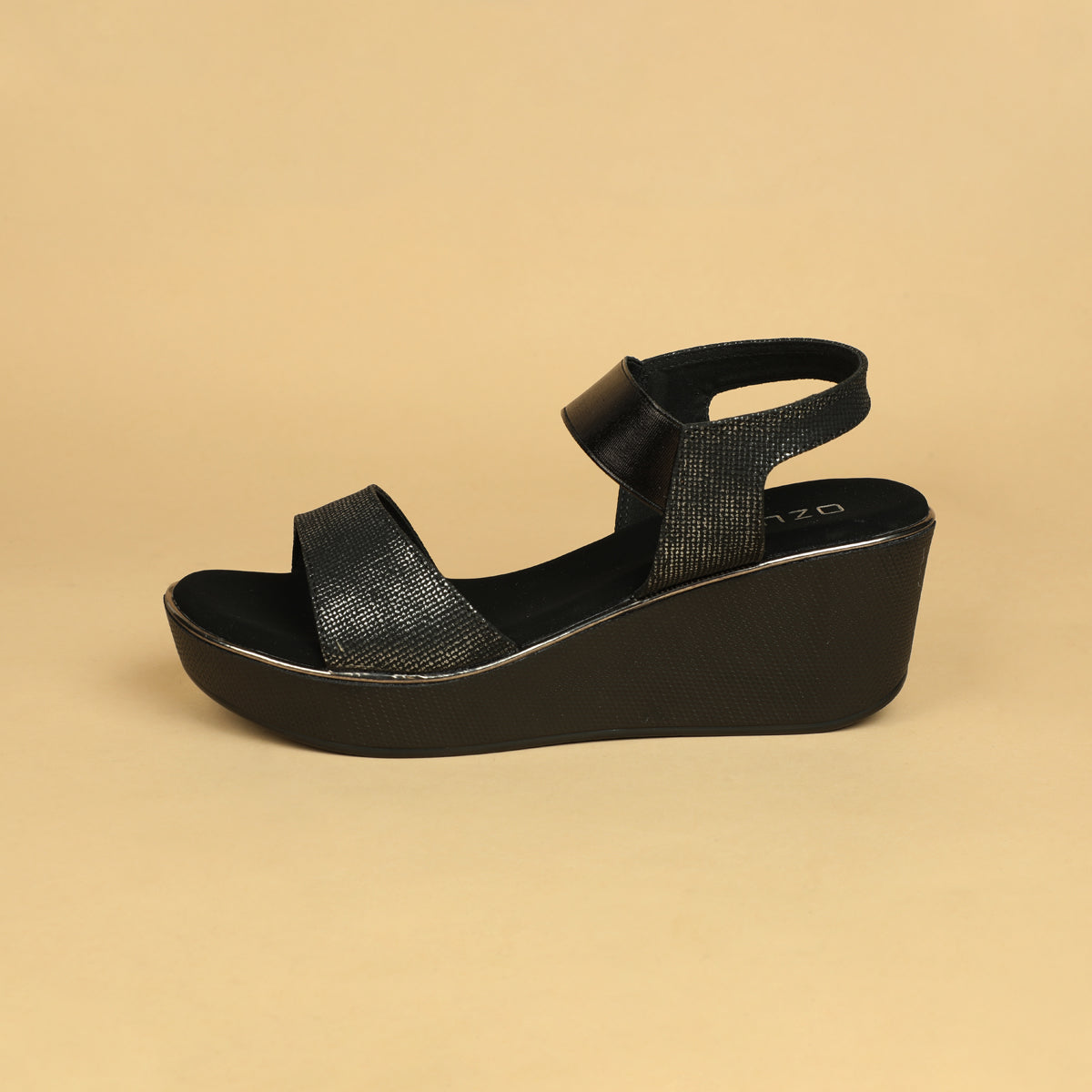 Laurel Textured Wedges