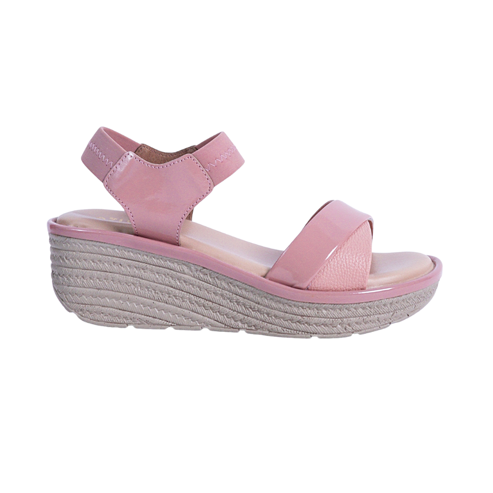 Flavia Wedge Heeled