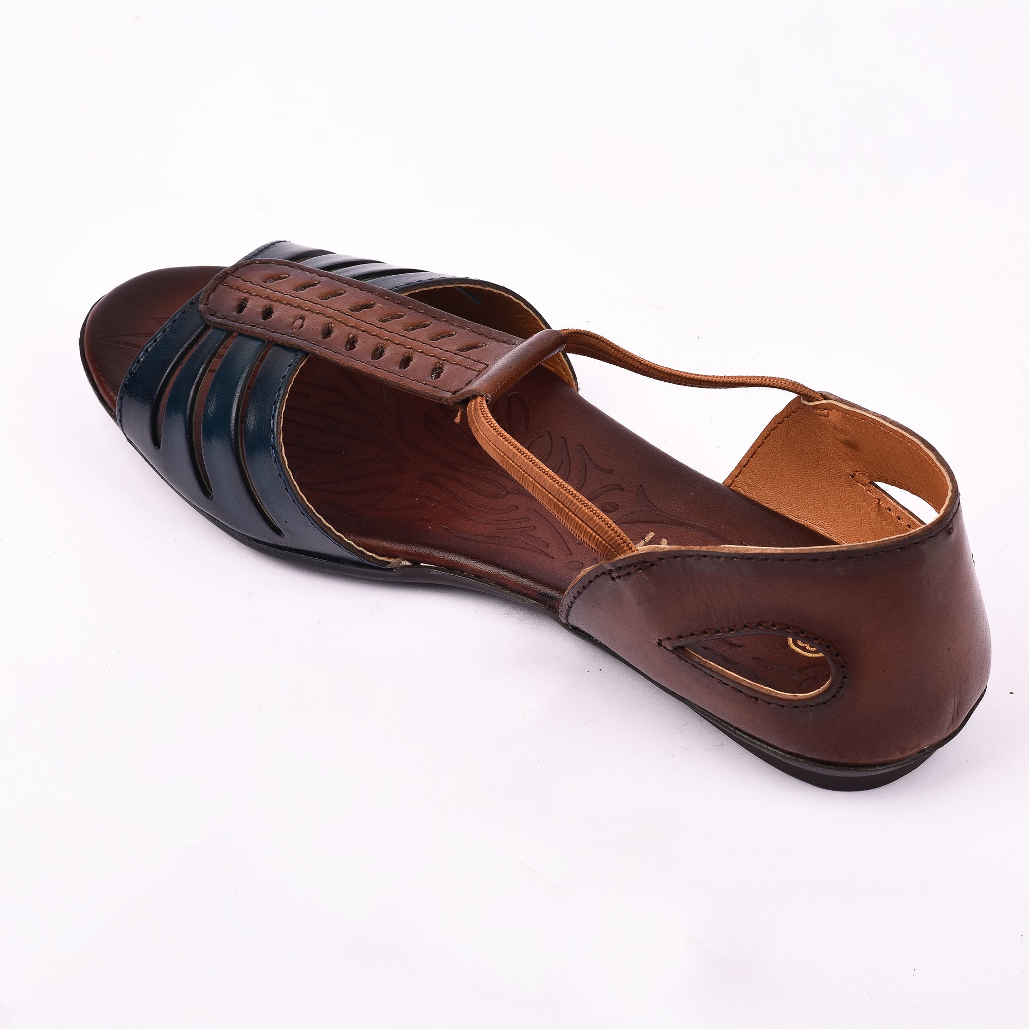 Ozuri Women’s Comfort Leatherette Flat Sandals