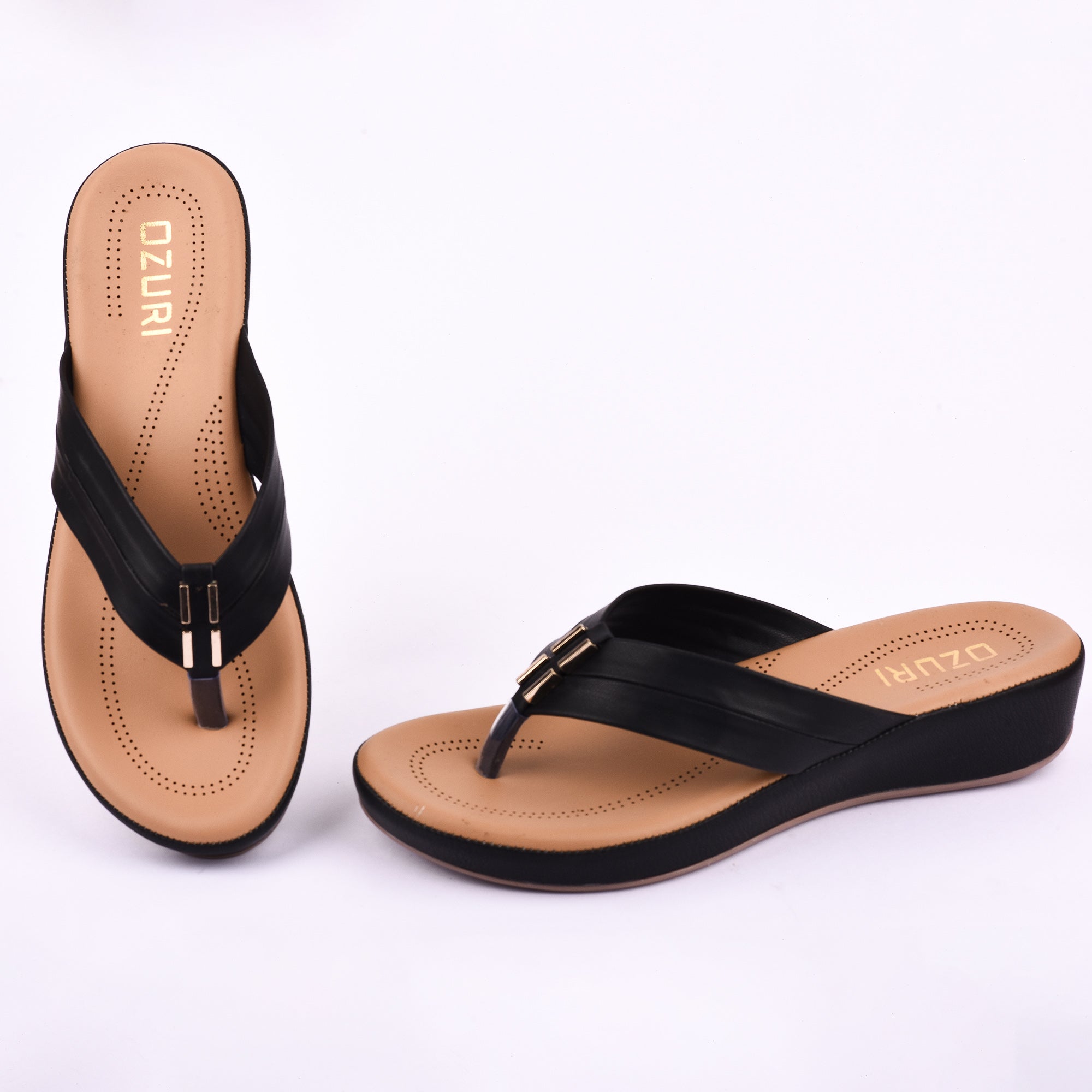 Ozuri Women’s Black Comfort Toe-Ring Flats – Stylish Daily Wear Sandals