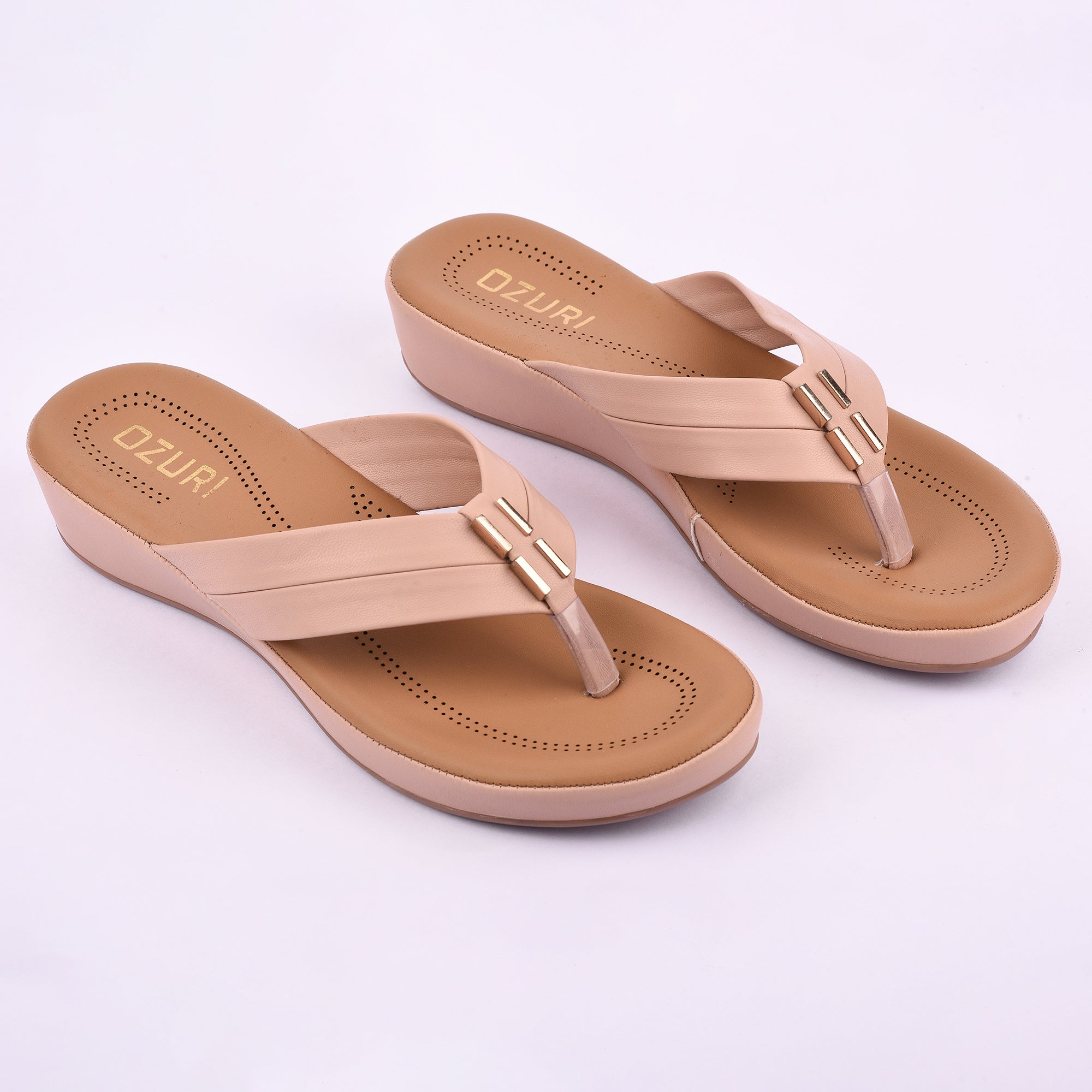 Ozuri Women’s Black Comfort Toe-Ring Flats – Stylish Daily Wear Sandals