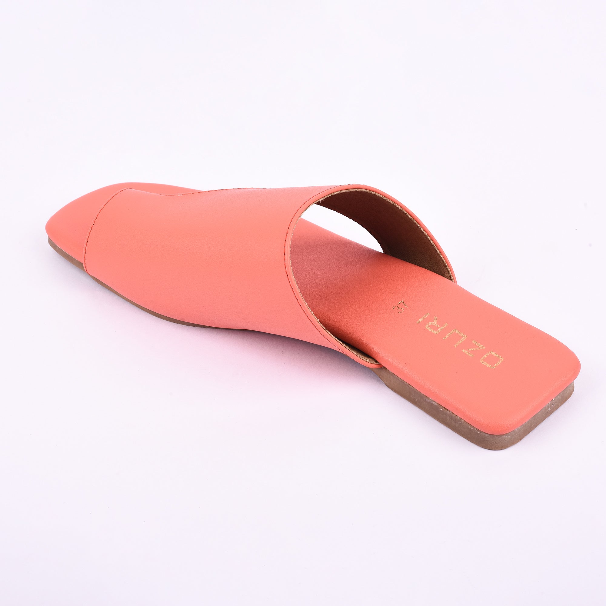 Modern Slip-On Toe Loop Flat Sandal for Women