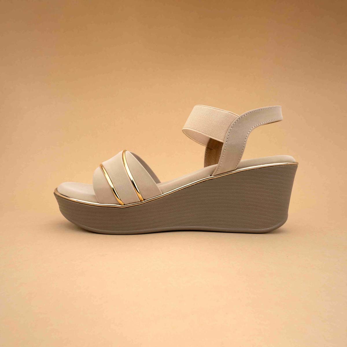 Akira Wedge Heels