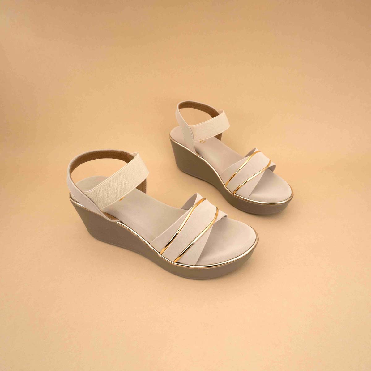 Akira Wedge Heels